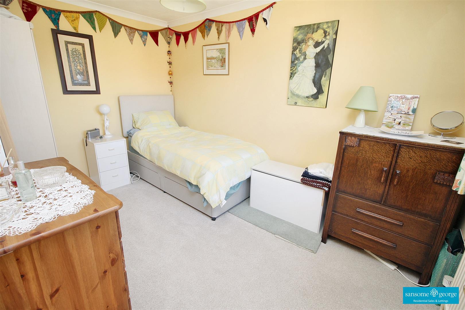 Goodliffe Gardens, Tilehurst, Reading